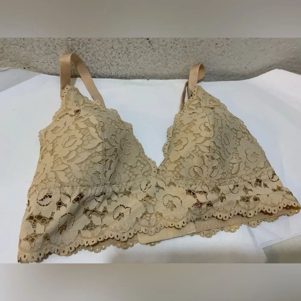 Momanda Women's Nursing Bras Non Wired Lace Bralette Padded Breastfeeding 36C